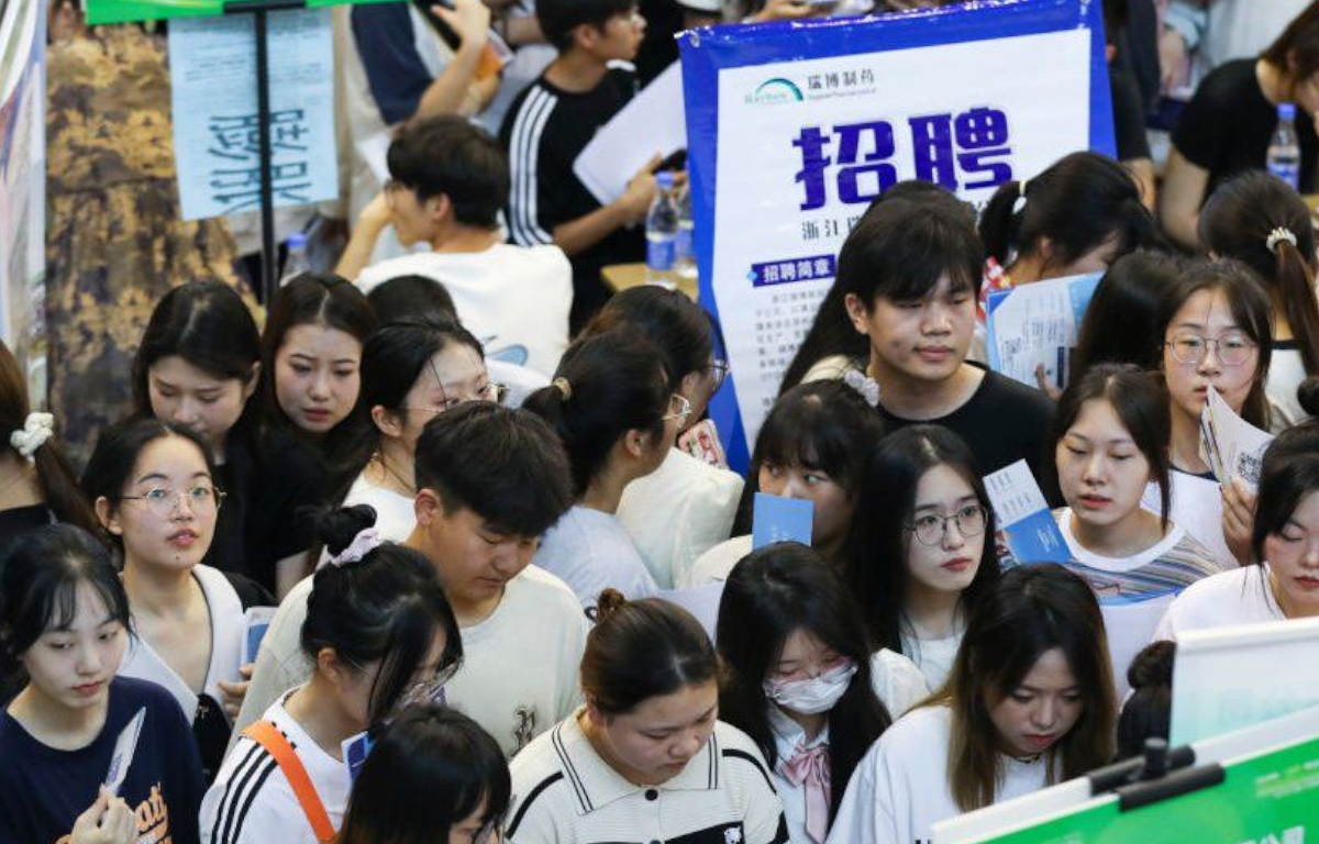 China’s Economic Malaise is Causing Disillusion Among the Young