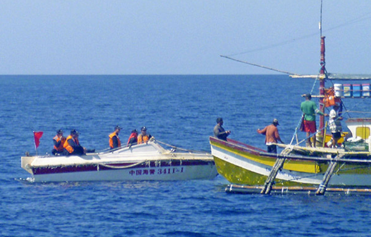 Chinese Boats Block PH Fishers in Panatag: A Disputed Sea, Ongoing Tensions