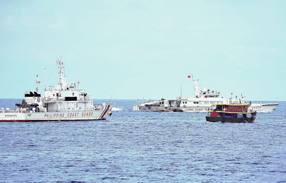 China Ships on Blockade Positions Amid Ayungin Resupply Mission