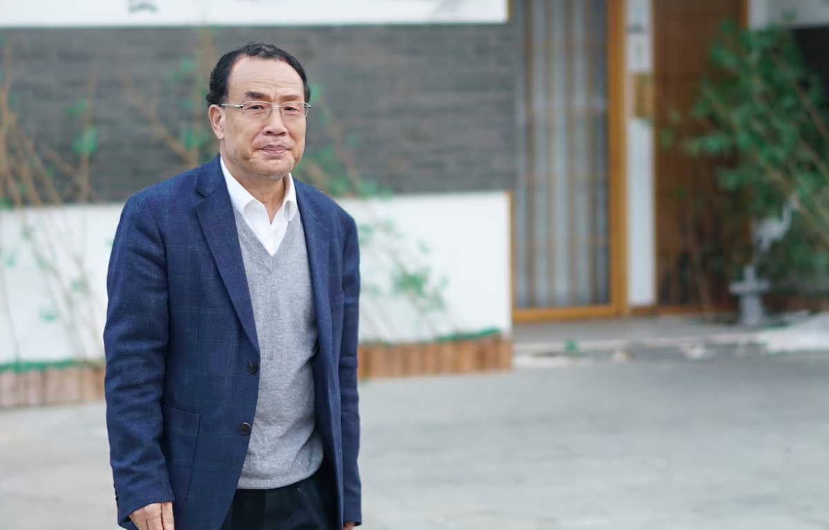 Chinese Scientist, First to Sequence COVID Virus, Protests After Lab Eviction